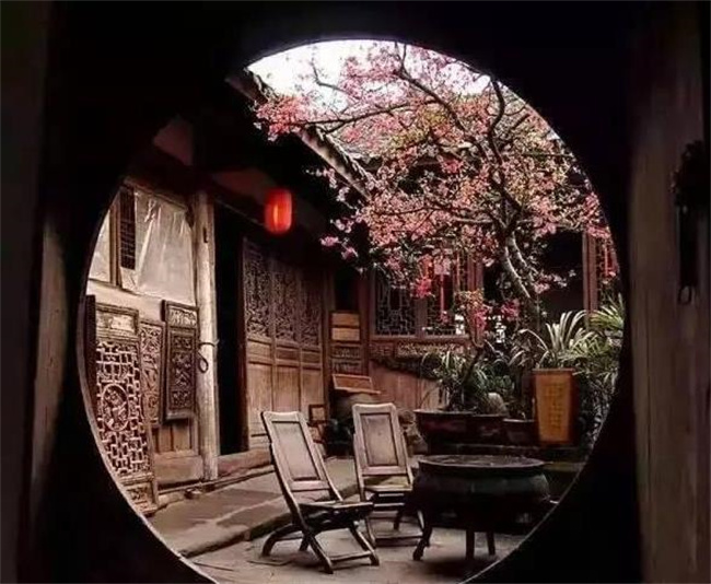 交杌