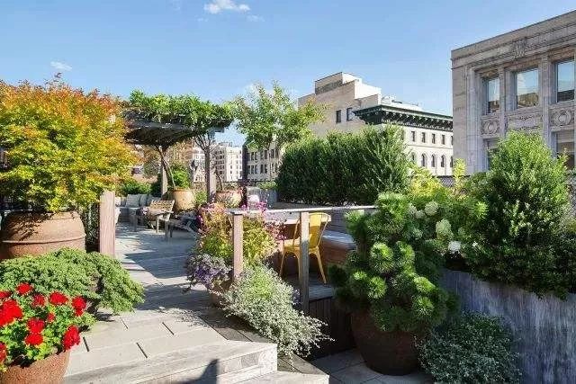 現(xiàn)代別墅庭院設(shè)計把握住這四個原則，提升庭院的精致感和超前感