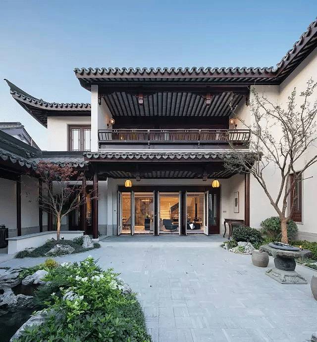 中式別墅庭院設(shè)計(jì)VS西式庭院景觀設(shè)計(jì) 哪一款是您的菜