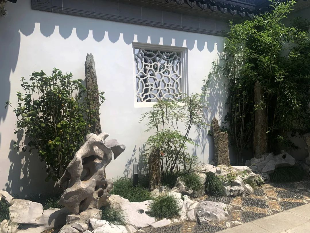 置石宜少不能多